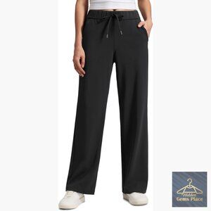 30" Straight Leg Active Pants with Pockets for Work and Travel